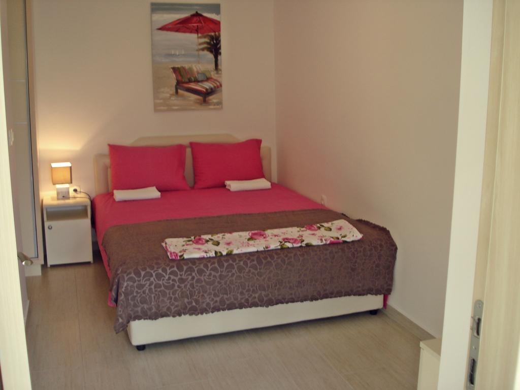 Kotor Kelly Apartments Habitación foto